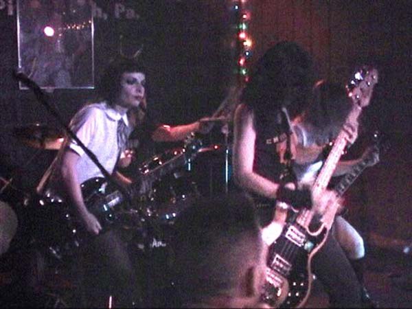 acdc-thegirls2