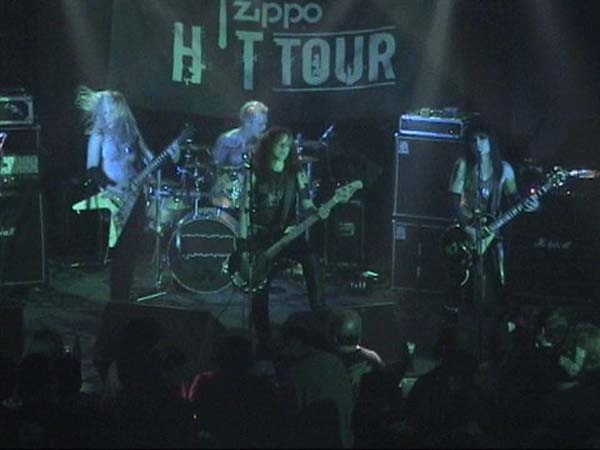 zippo4