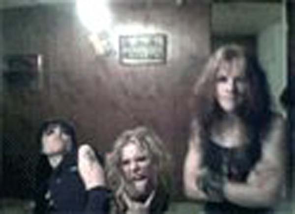group-new-3girlss
